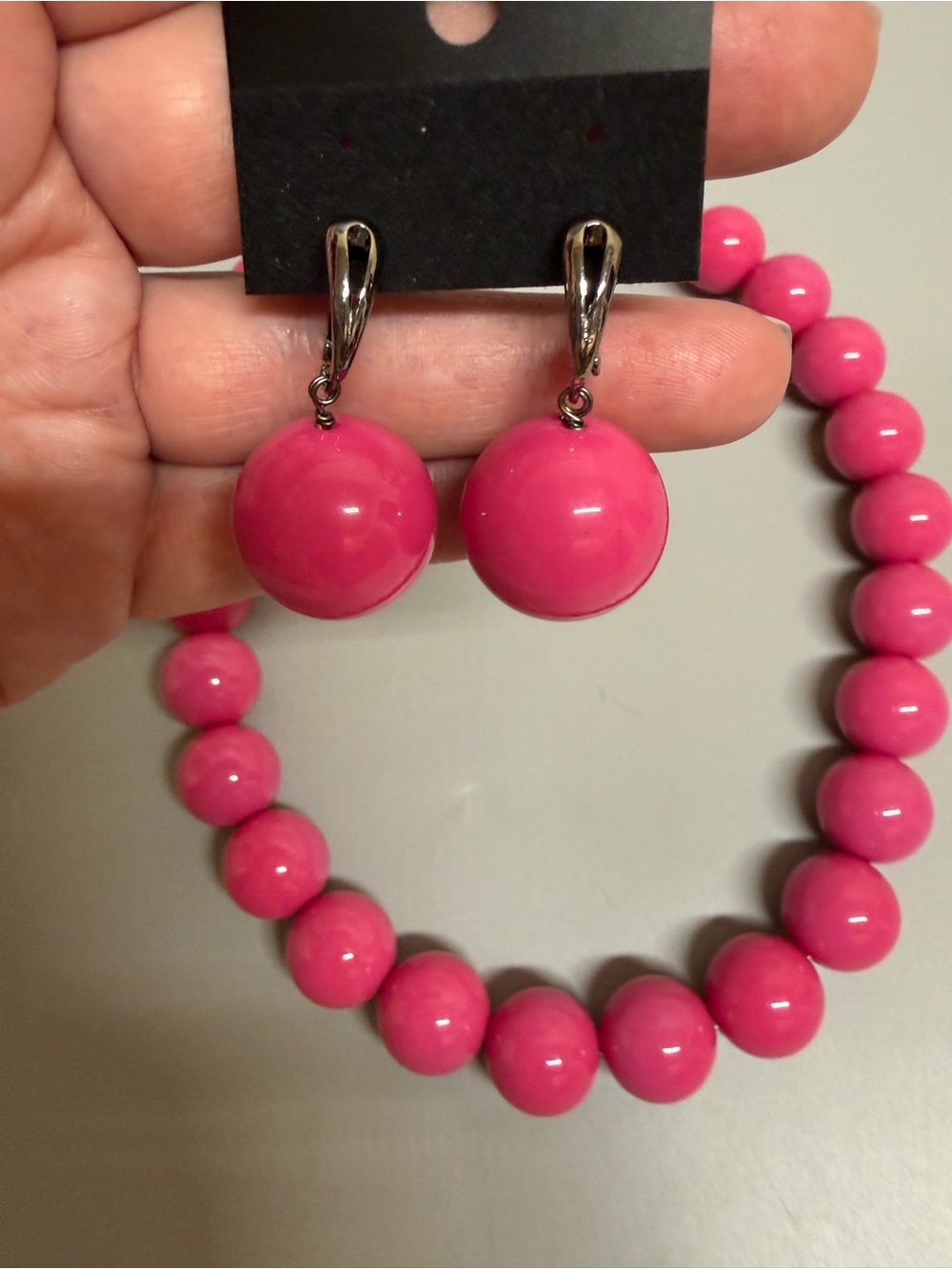 Hot Pink Fuchsia Beaded Necklace and Earrings Set Chunky Beads - Picture 3 of 6